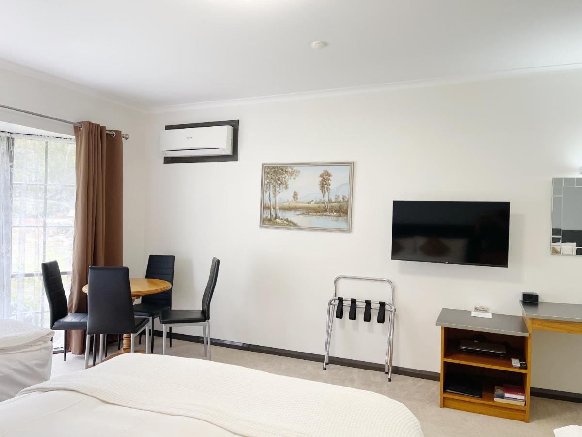 Country Plaza Halls Gap Exterior foto