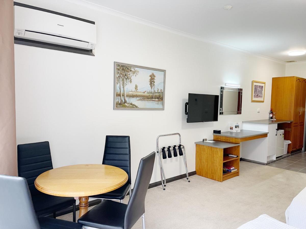 Country Plaza Halls Gap Exterior foto