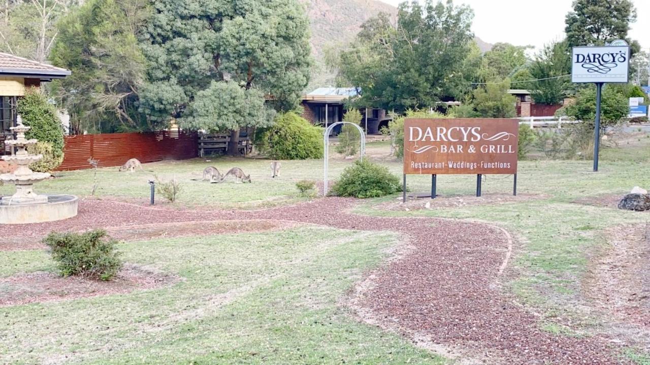 Country Plaza Halls Gap Exterior foto